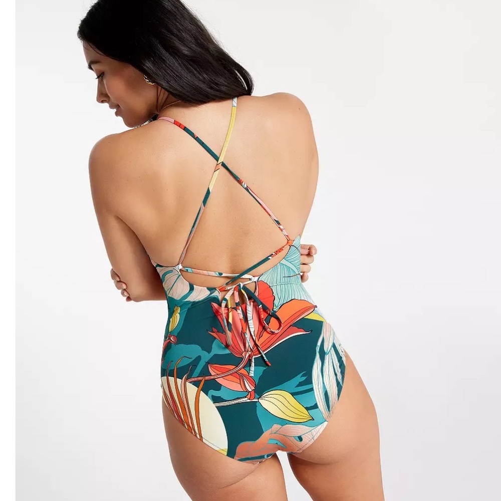 Calia Strappy Back One Piece 16 ⭐️ - Picture 10 of 14